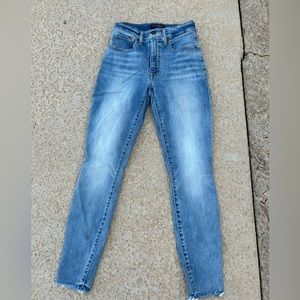 Lucky Brand skinny jeans